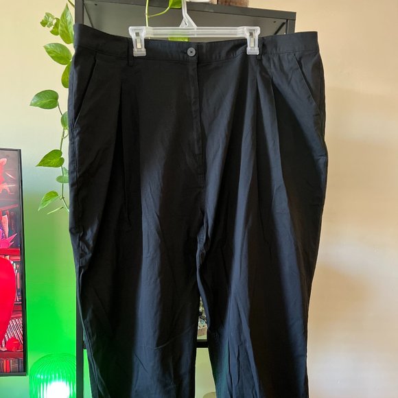 ASOS Design Curve // Plus Size Chino Trousers - Tapered Pants - UK 26 US 22 - Picture 2 of 5